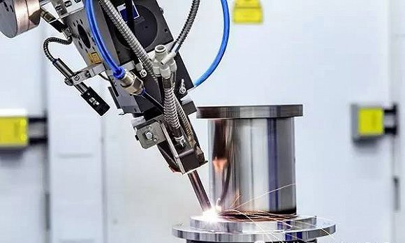 2、塑料商品焊接選用激光焊接機(jī)有什么優(yōu)勢