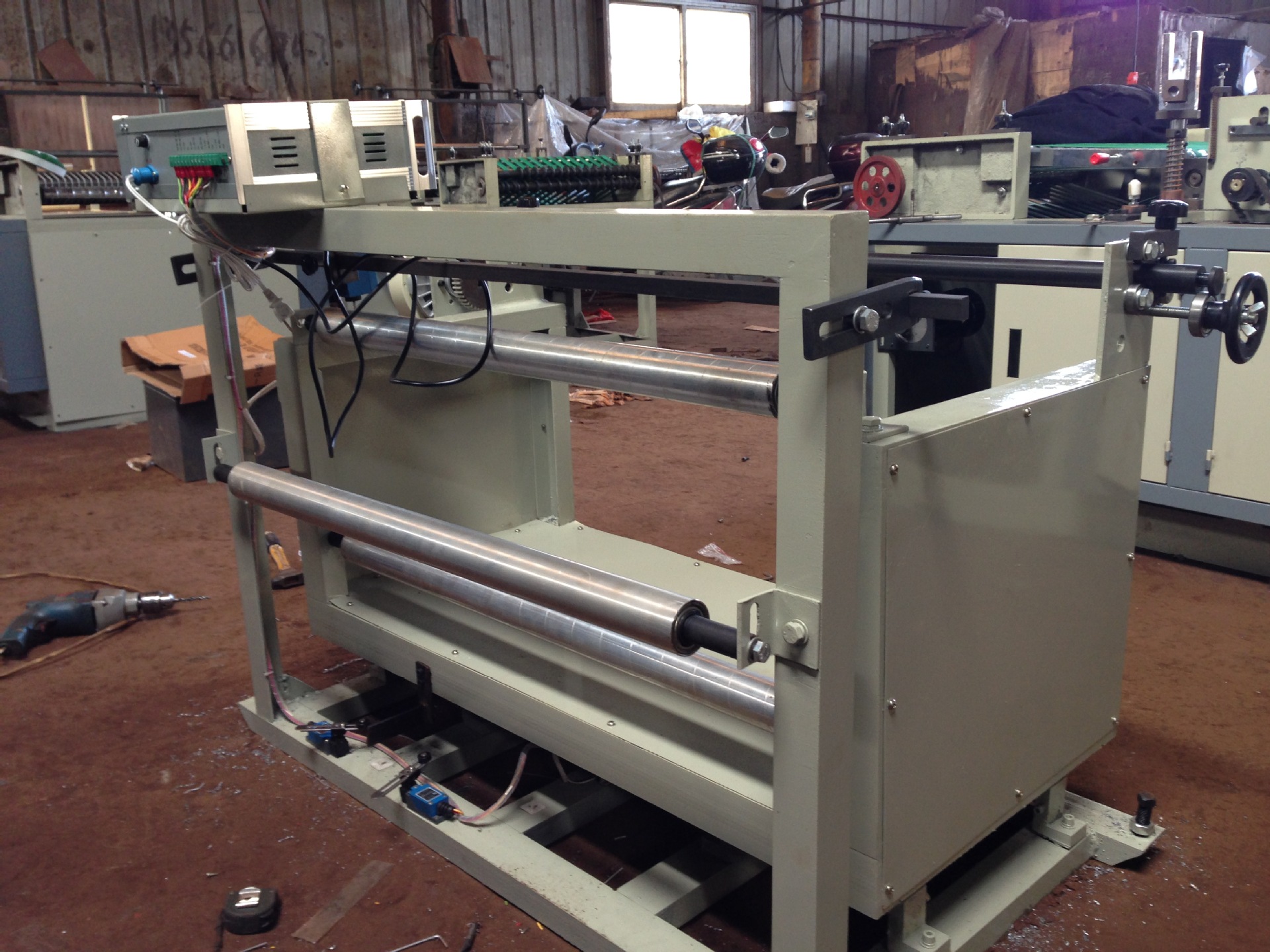 2.激光焊接機(jī)在焊接過程中應(yīng)掌握哪些要點(diǎn)？